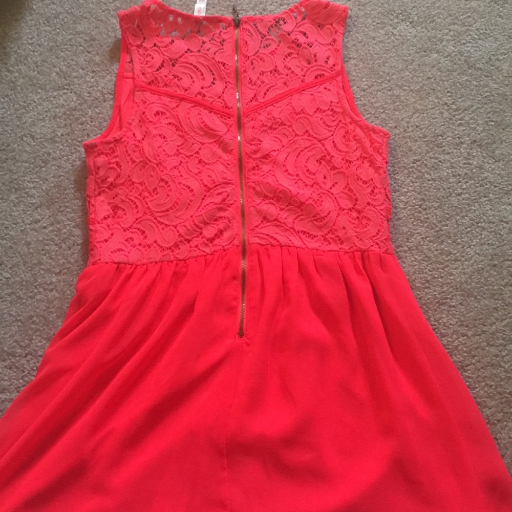 Dress - Picture 3 of 3